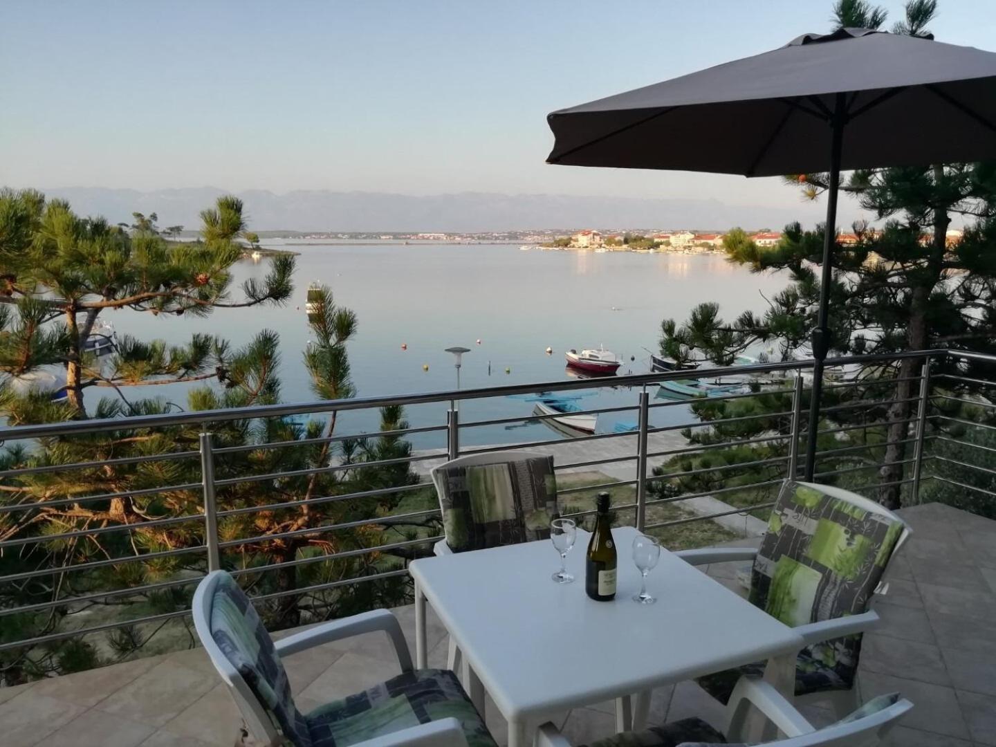 Apartments Ljilja Nin Εξωτερικό φωτογραφία