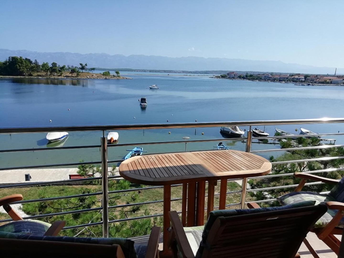 Apartments Ljilja Nin Εξωτερικό φωτογραφία