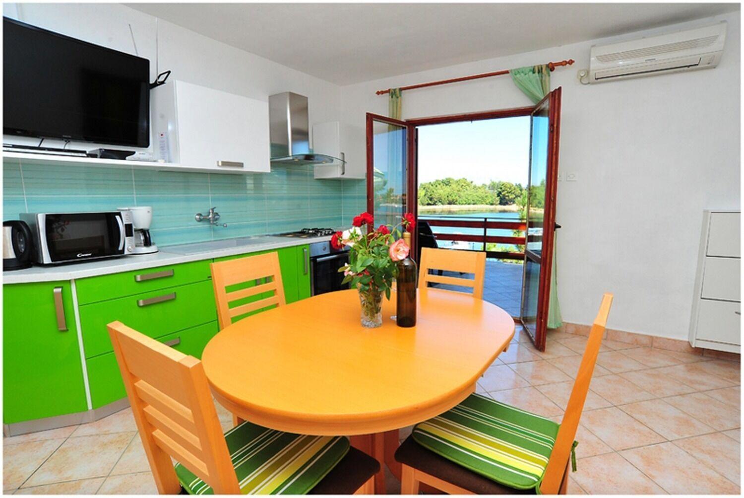 Apartments Ljilja Nin Εξωτερικό φωτογραφία